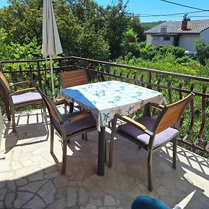  Apartment Mia